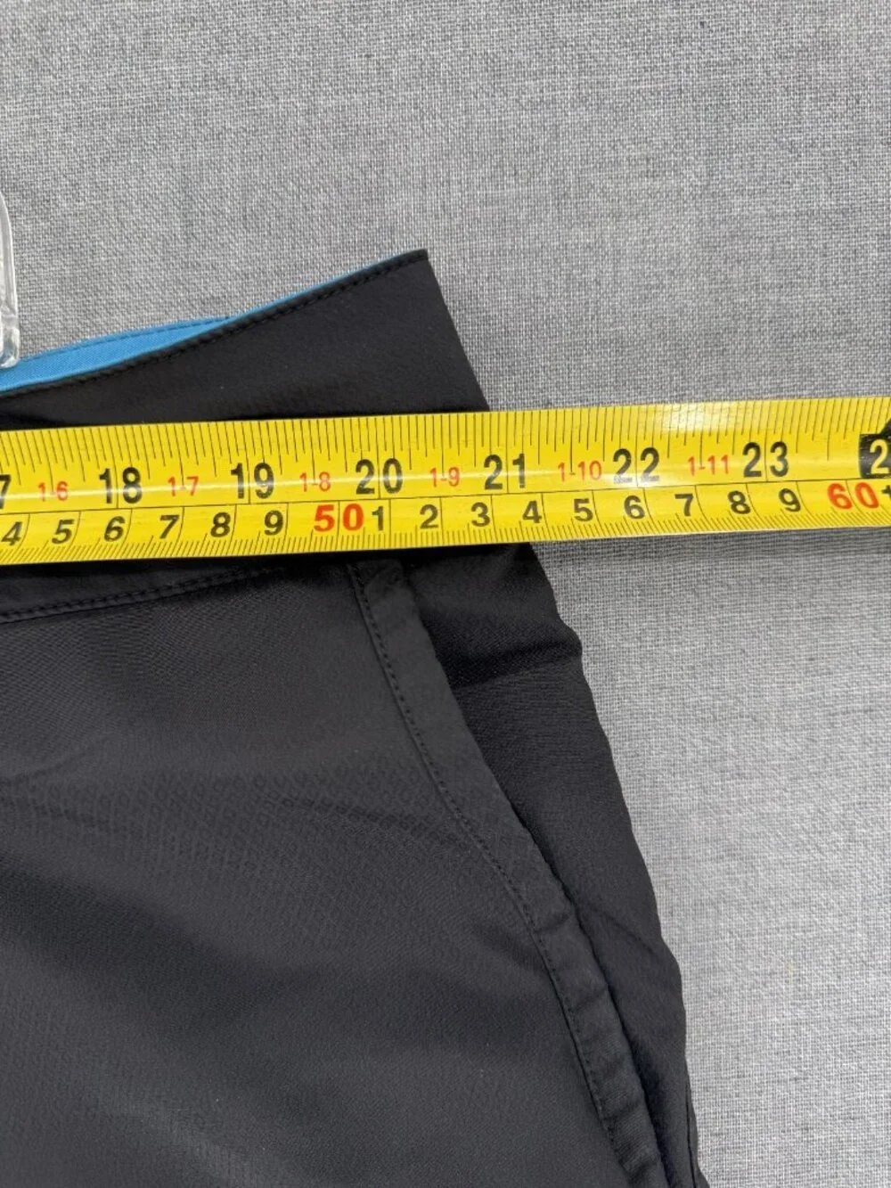 Quiksilver Shorts up sale